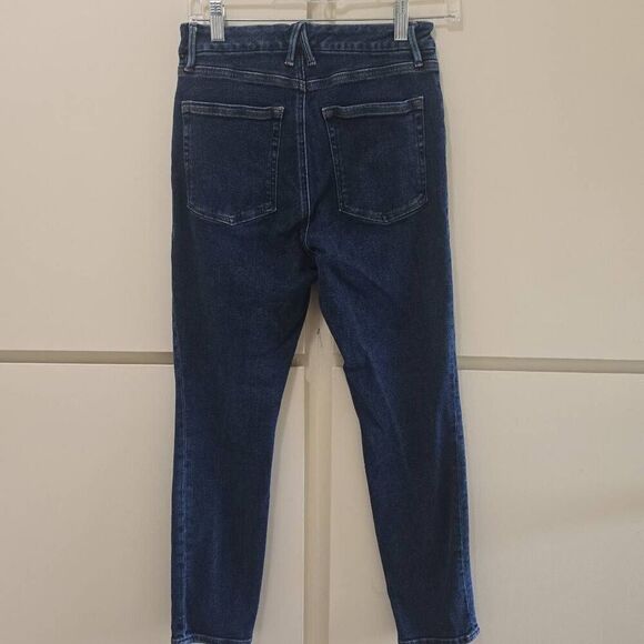 GOOD AMERICAN GLC941T1, Crop Jean, 5 Pkt. 6/28, EUC - Picture 7 of 9